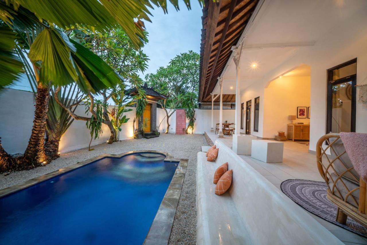 Villa Dadirri - In The Heart Of Seminyak - Walking Distance From Restaurants, Bars And Beach - Perfect Location Exterior foto